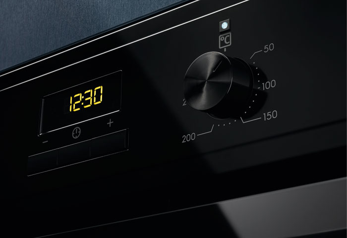 Детальное фото товара: Electrolux EOF3H50BK